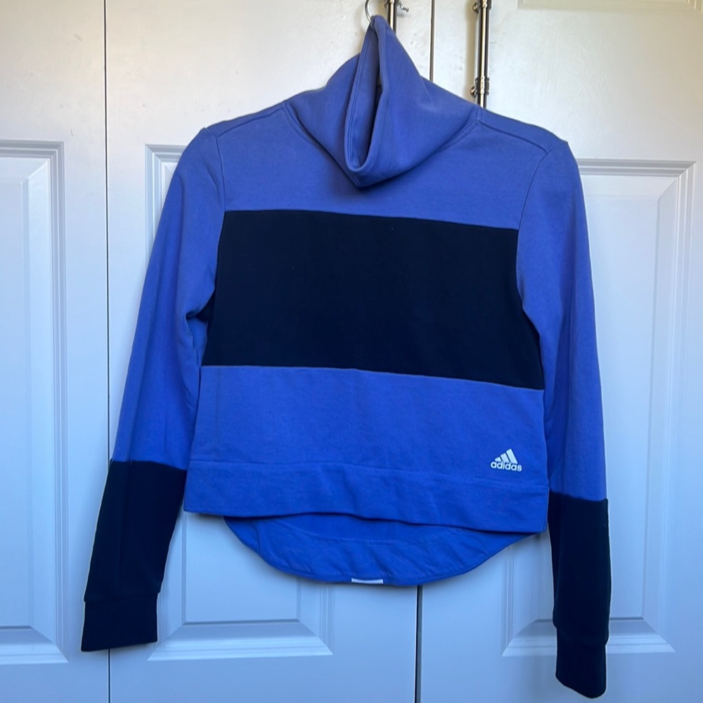 Like new Adidas Cowl Neck Sweatshirt XS